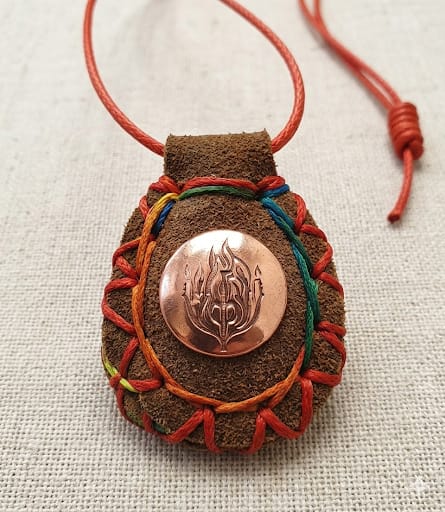 קמיע לתלייה בפתח הבית לשמירה והגנה מטילים ושריפות - בדוק עושה ניסים בתוך הבית (משלוח חינם בקניית 3 קמיעות)